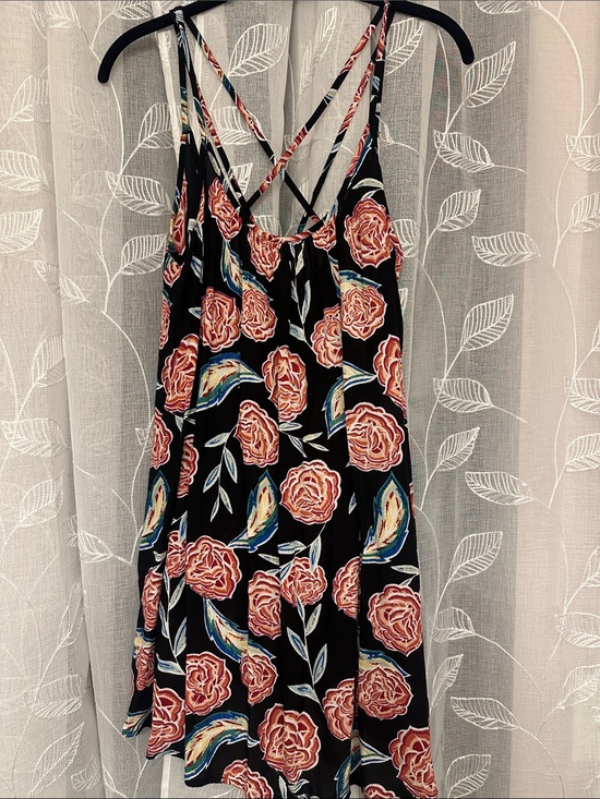 Roxy Other - Roxy Black Floral Crisscross-Back Swim Coverup with Pink Blooms
